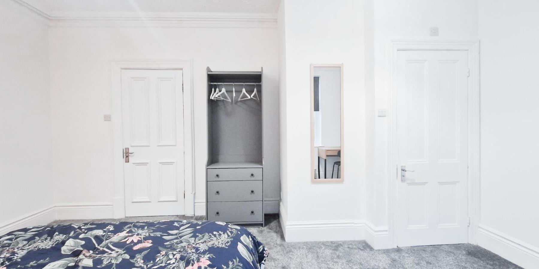 Spacious Room In Modern House Near Nottingham Exterior photo